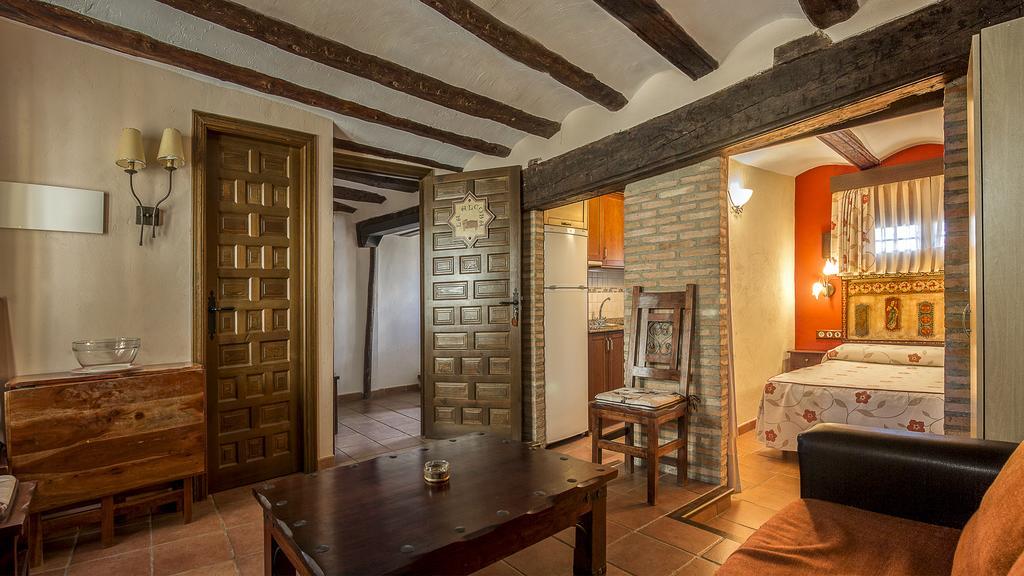 Apartamentos Los Aljezares Gea De Albarracin Ngoại thất bức ảnh
