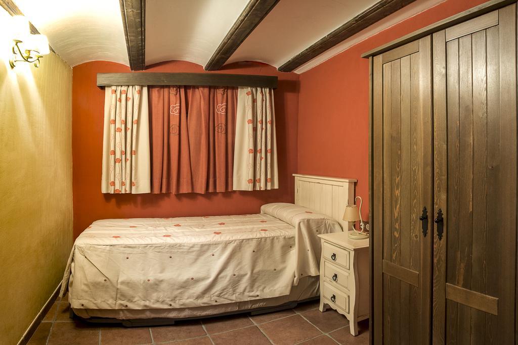 Apartamentos Los Aljezares Gea De Albarracin Ngoại thất bức ảnh
