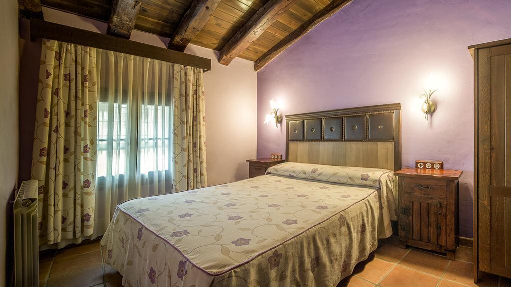 Apartamentos Los Aljezares Gea De Albarracin Ngoại thất bức ảnh