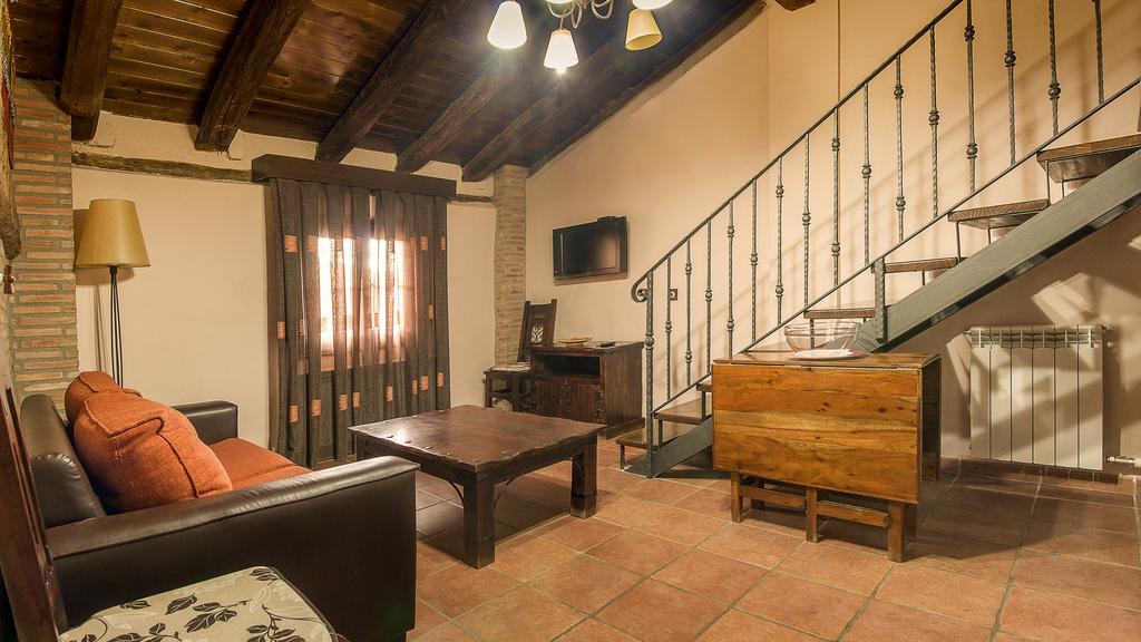Apartamentos Los Aljezares Gea De Albarracin Ngoại thất bức ảnh