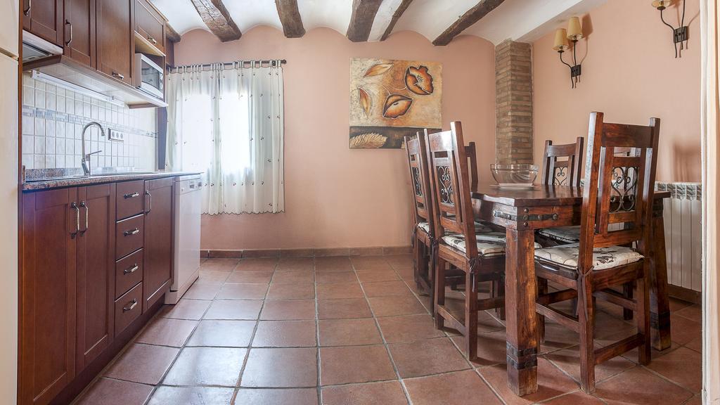 Apartamentos Los Aljezares Gea De Albarracin Ngoại thất bức ảnh