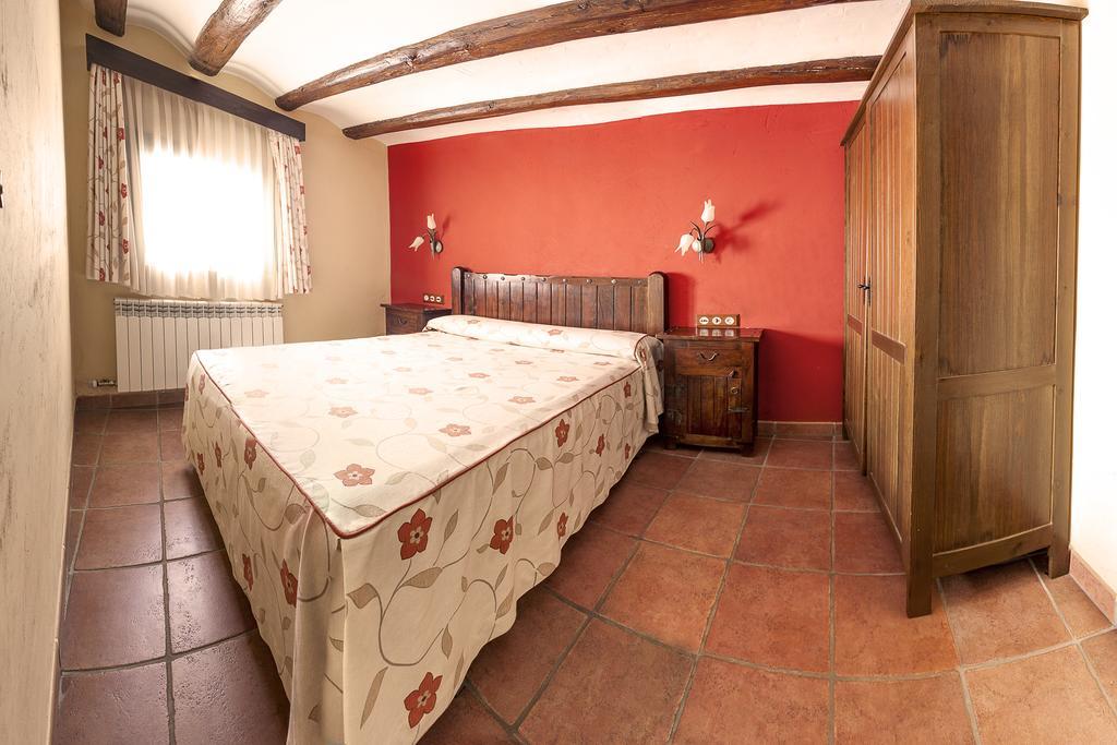 Apartamentos Los Aljezares Gea De Albarracin Ngoại thất bức ảnh